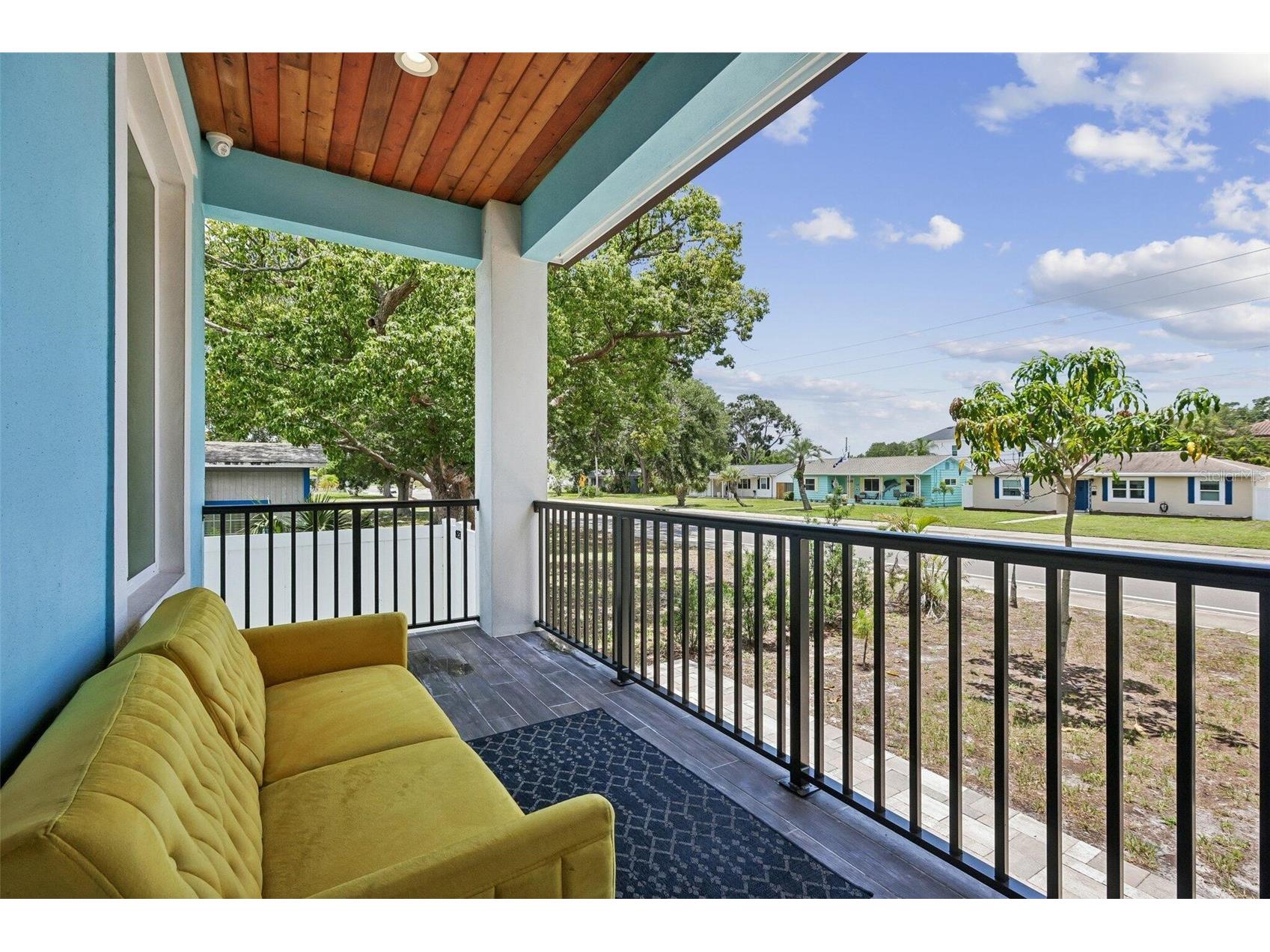 501 40th Avenue NE Saint Petersburg FL 33703 O6414691 image7