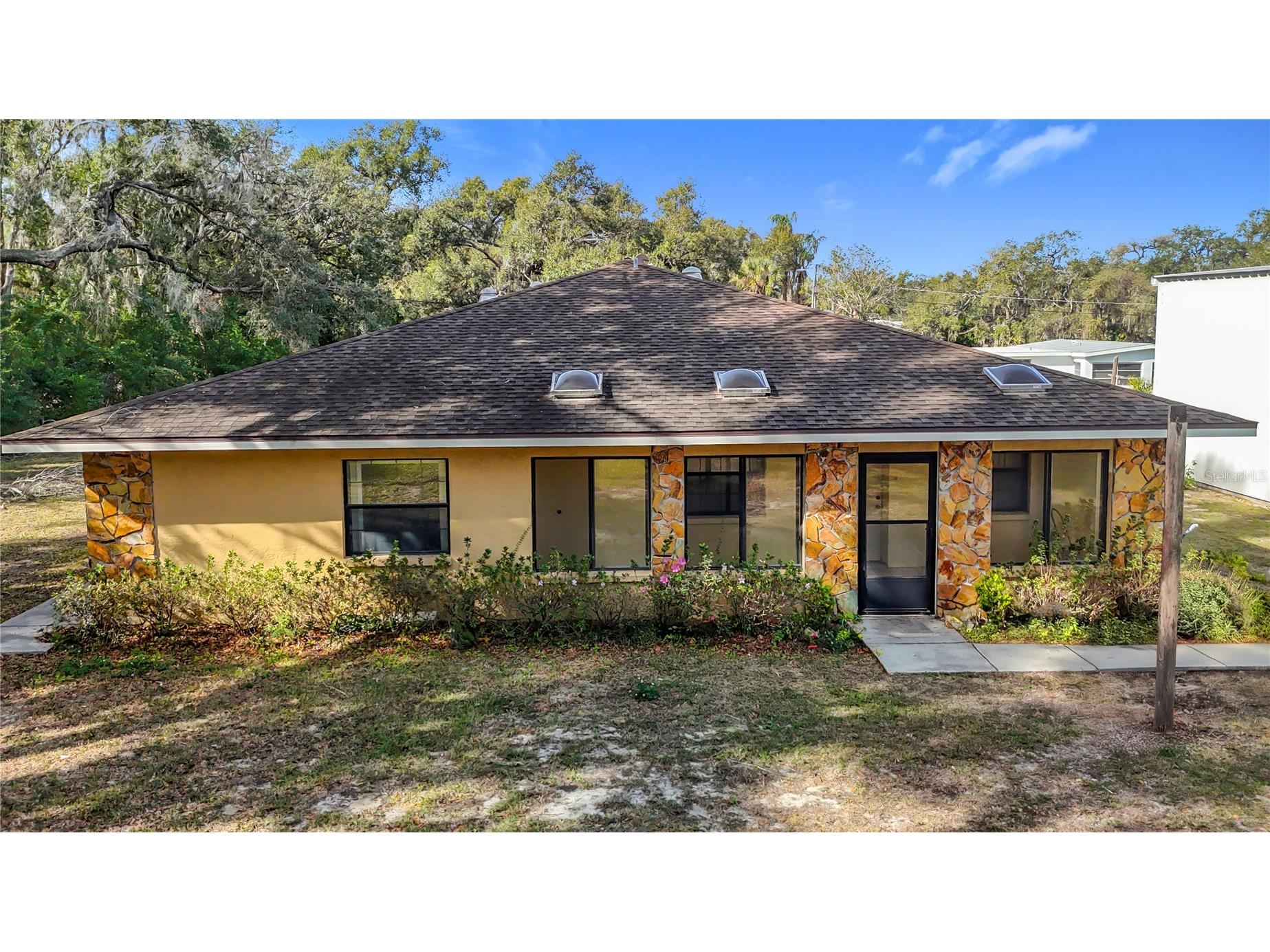 501 & 511 Telfair Road Brandon FL 33510 TB8467927 image1