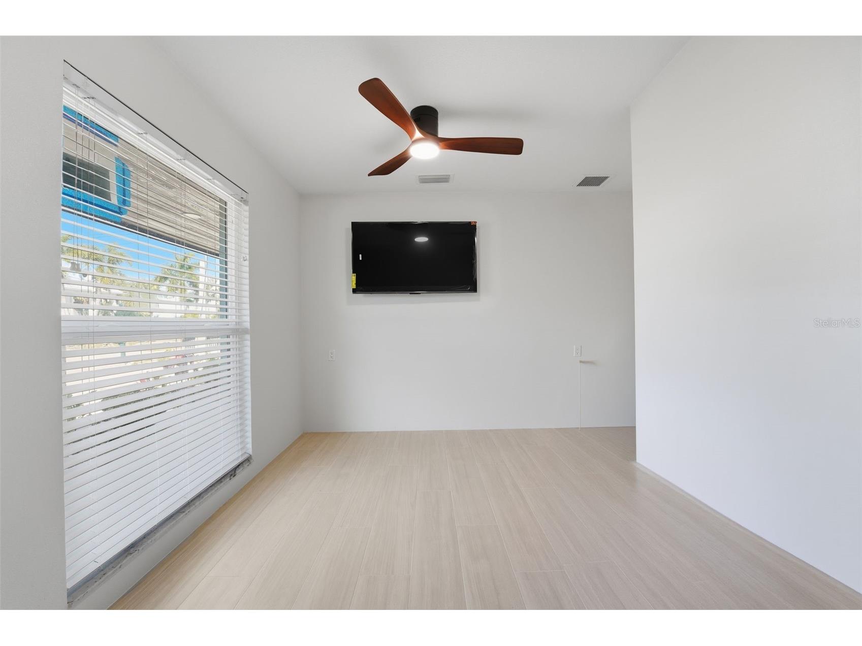 501 65th Street Holmes Beach FL 34217 A4691648 image39