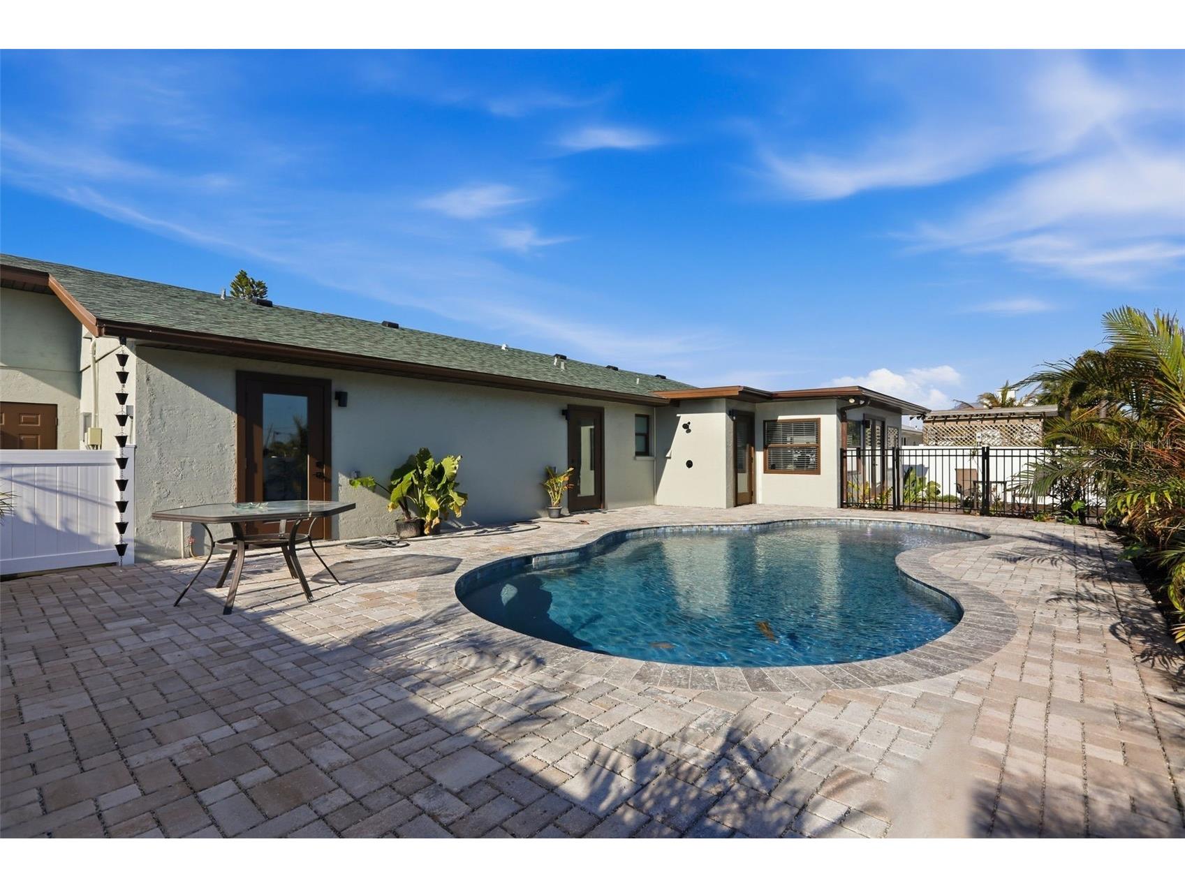501 65th Street Holmes Beach FL 34217 A4691648 image49