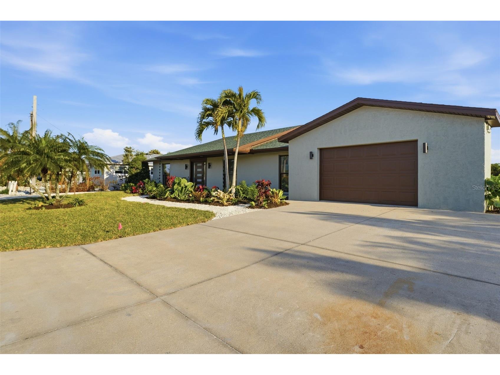 501 65th Street Holmes Beach FL 34217 A4691648 image5