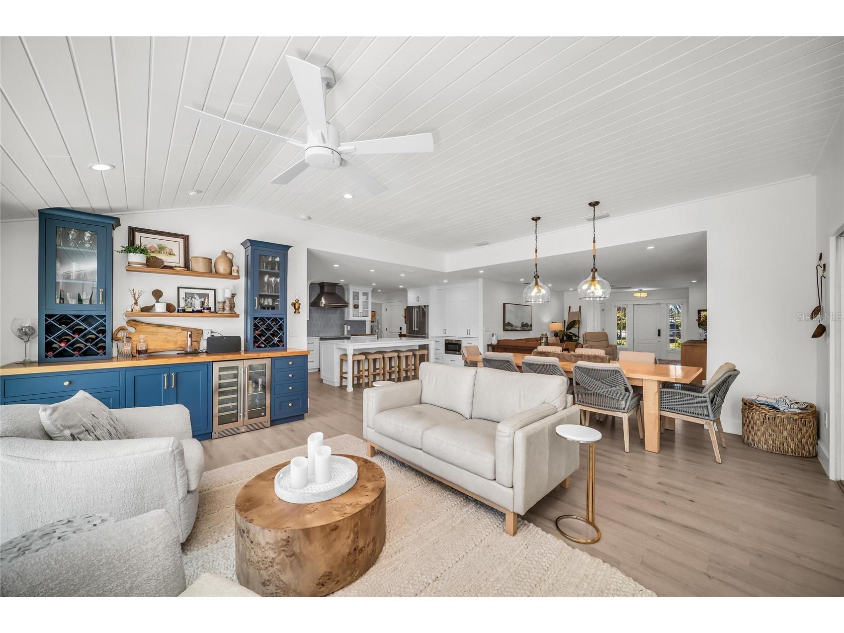 501 68th Street Holmes Beach FL 34217 - GRAND CANAL/BIMINI BAY A4691893 image22