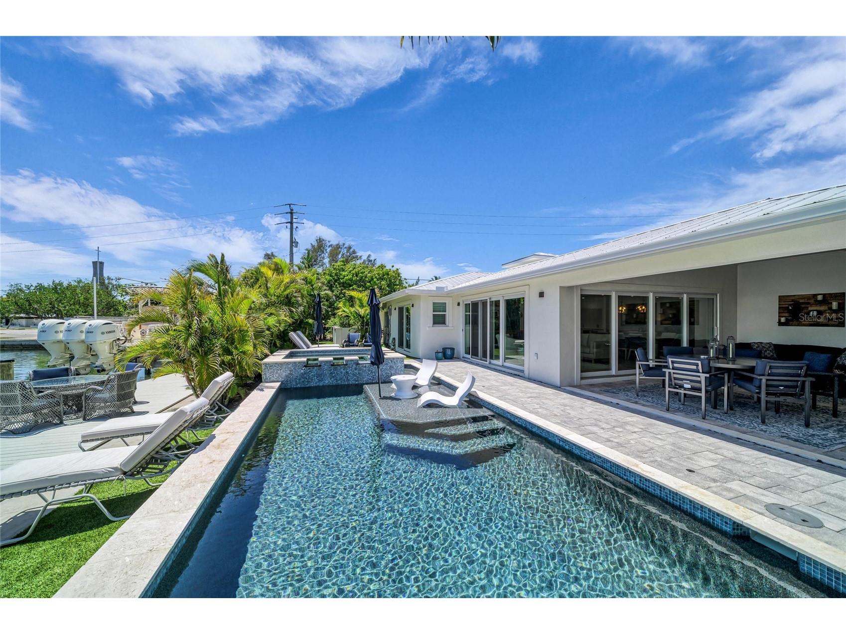 501 68th Street Holmes Beach FL 34217 - GRAND CANAL/BIMINI BAY A4691893 image33
