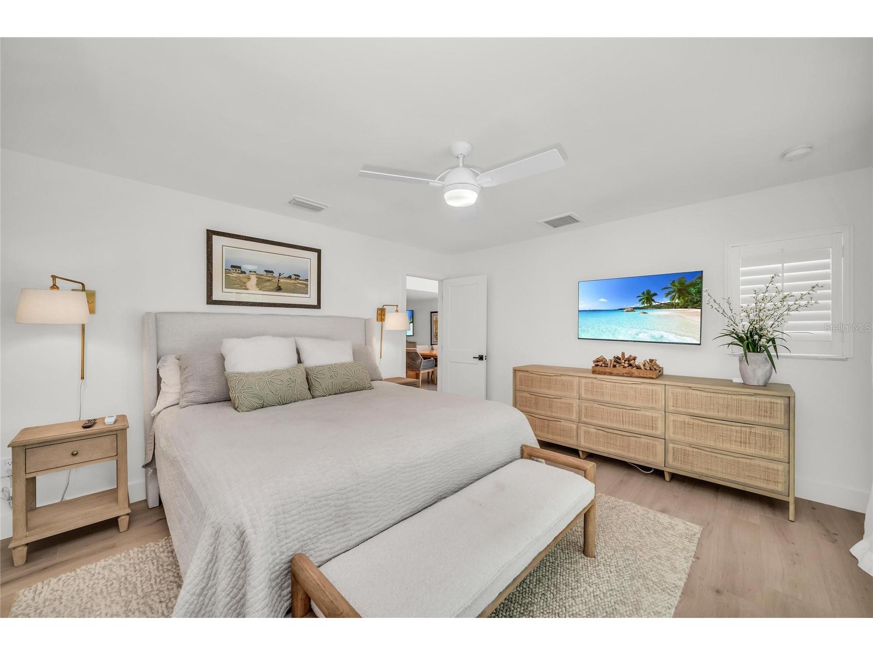 501 68th Street Holmes Beach FL 34217 - GRAND CANAL/BIMINI BAY A4691893 image44