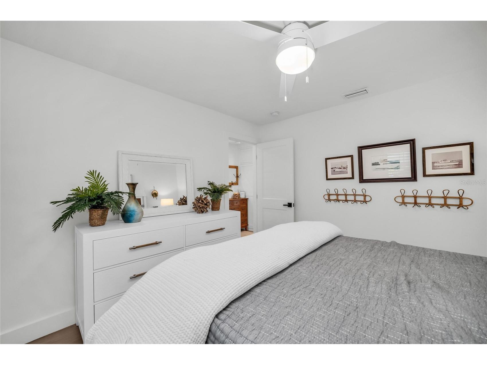 501 68th Street Holmes Beach FL 34217 - GRAND CANAL/BIMINI BAY A4691893 image54