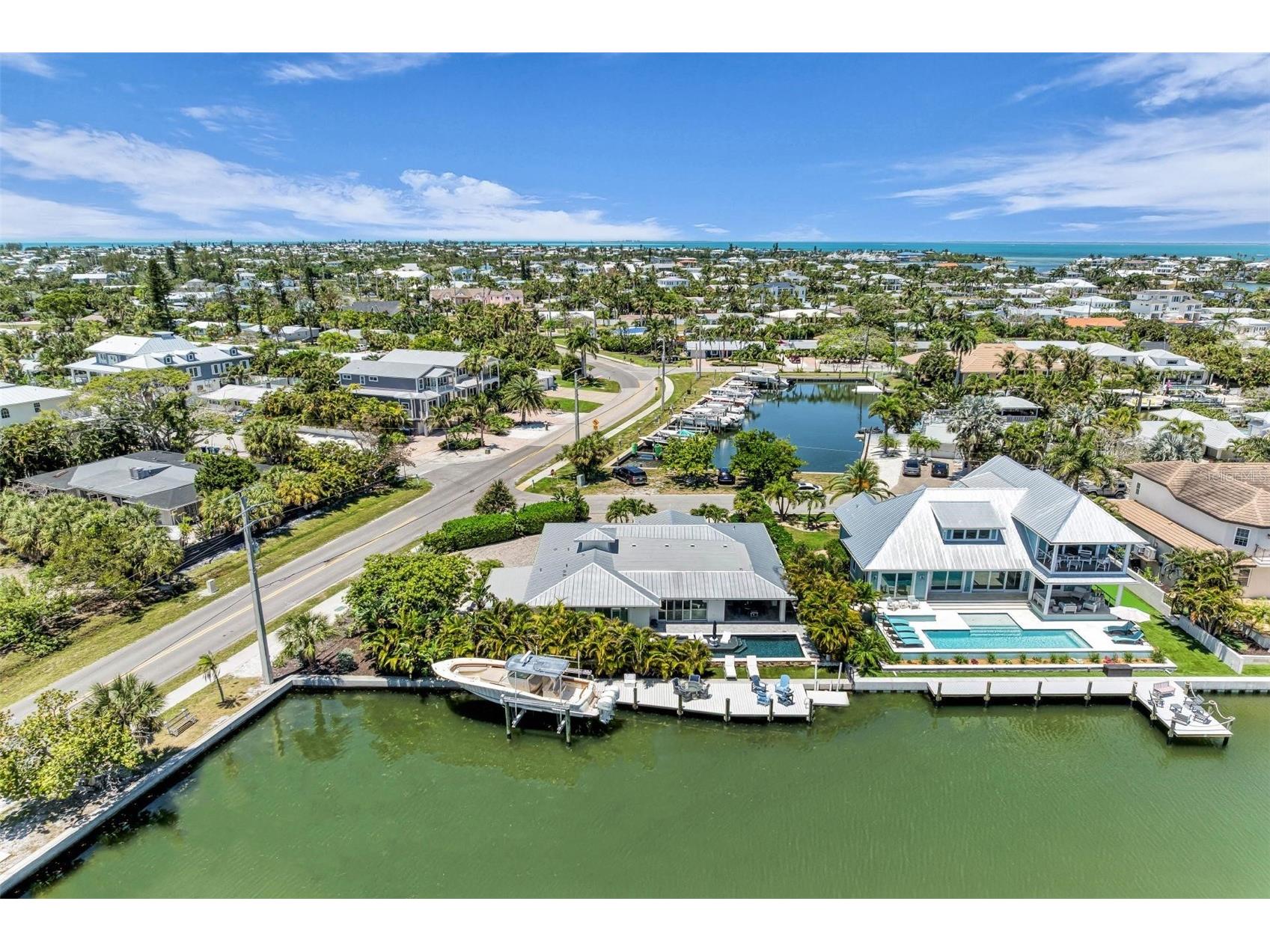501 68th Street Holmes Beach FL 34217 - GRAND CANAL/BIMINI BAY A4691893 image58