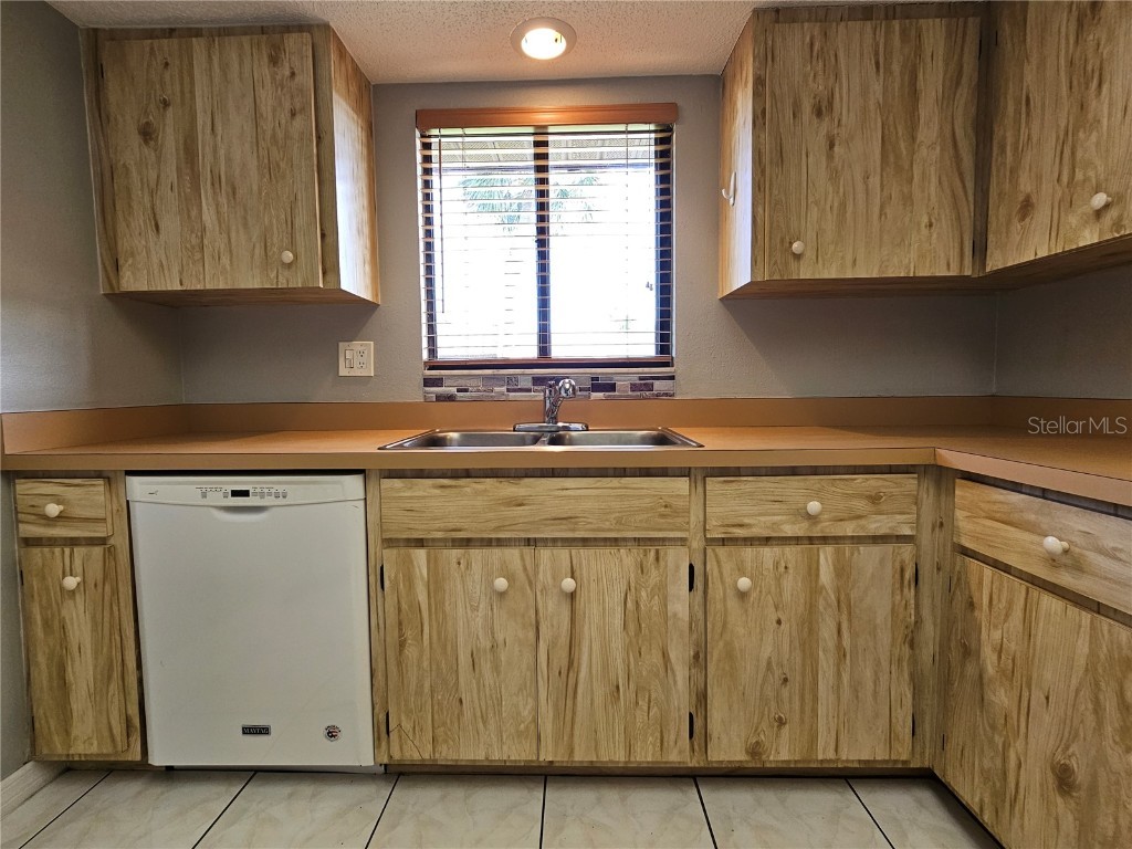 501 Albee Farm Road #V12 Venice FL 34285 N6140706 image5