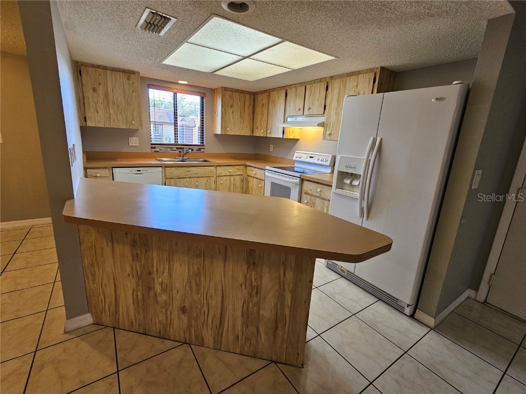 501 Albee Farm Road #V12 Venice FL 34285 N6140706 image9