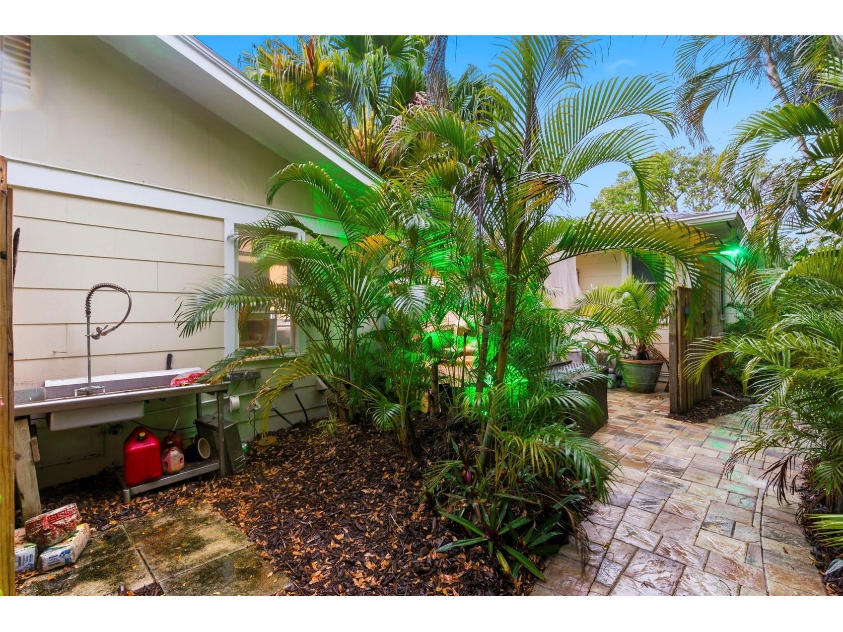 501 Broadway Dunedin FL 34698 R4911100 image38