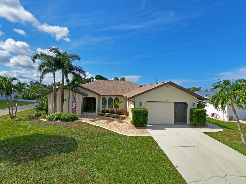 501 Canal Way Punta Gorda FL 33950 C7480357 image1