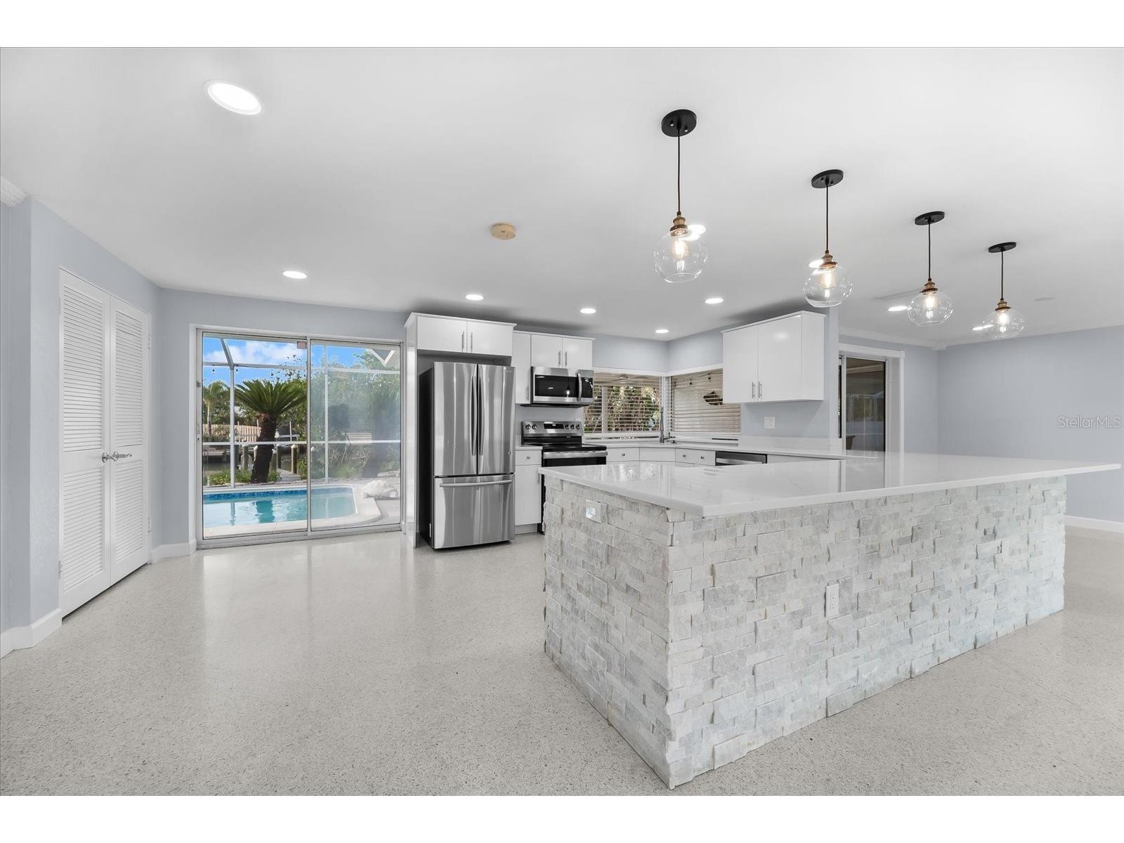 501 De Narvaez Drive Longboat Key FL 34228 - MILLAR BAY TB8398888 image13