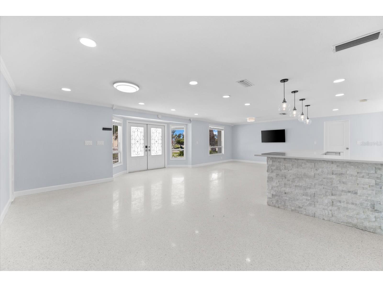 501 De Narvaez Drive Longboat Key FL 34228 - MILLAR BAY TB8398888 image16