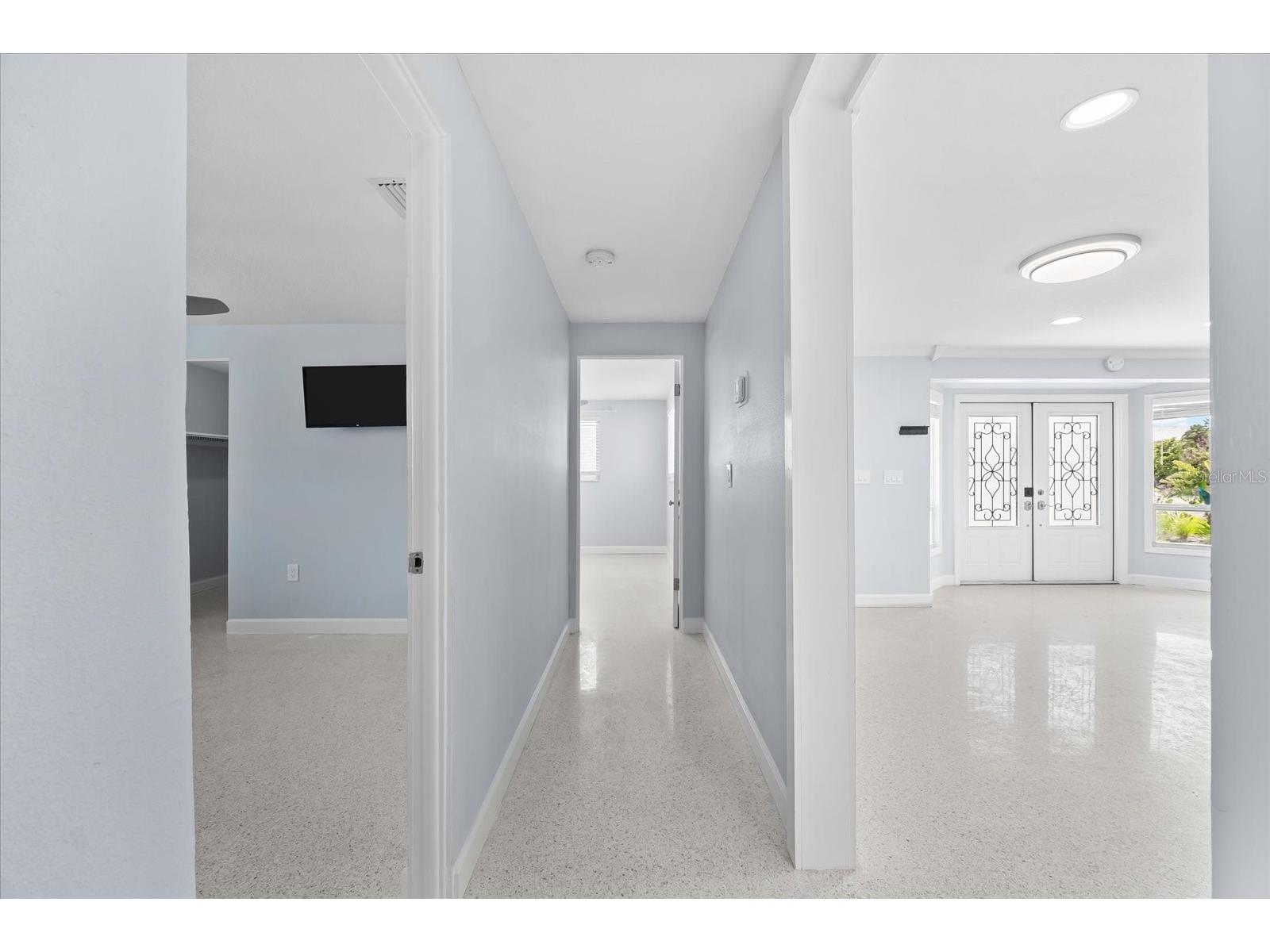 501 De Narvaez Drive Longboat Key FL 34228 - MILLAR BAY TB8398888 image18