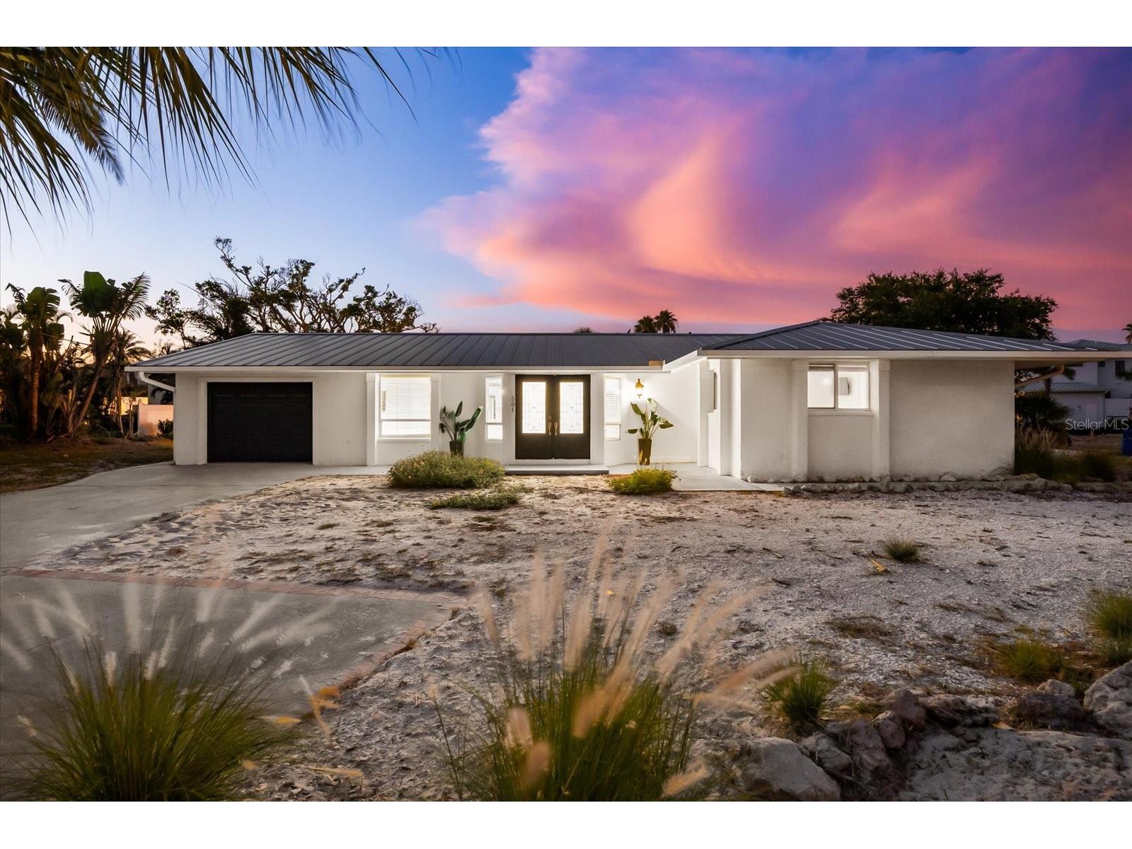 501 De Narvaez Drive Longboat Key FL 34228 - MILLAR BAY TB8398888 image2