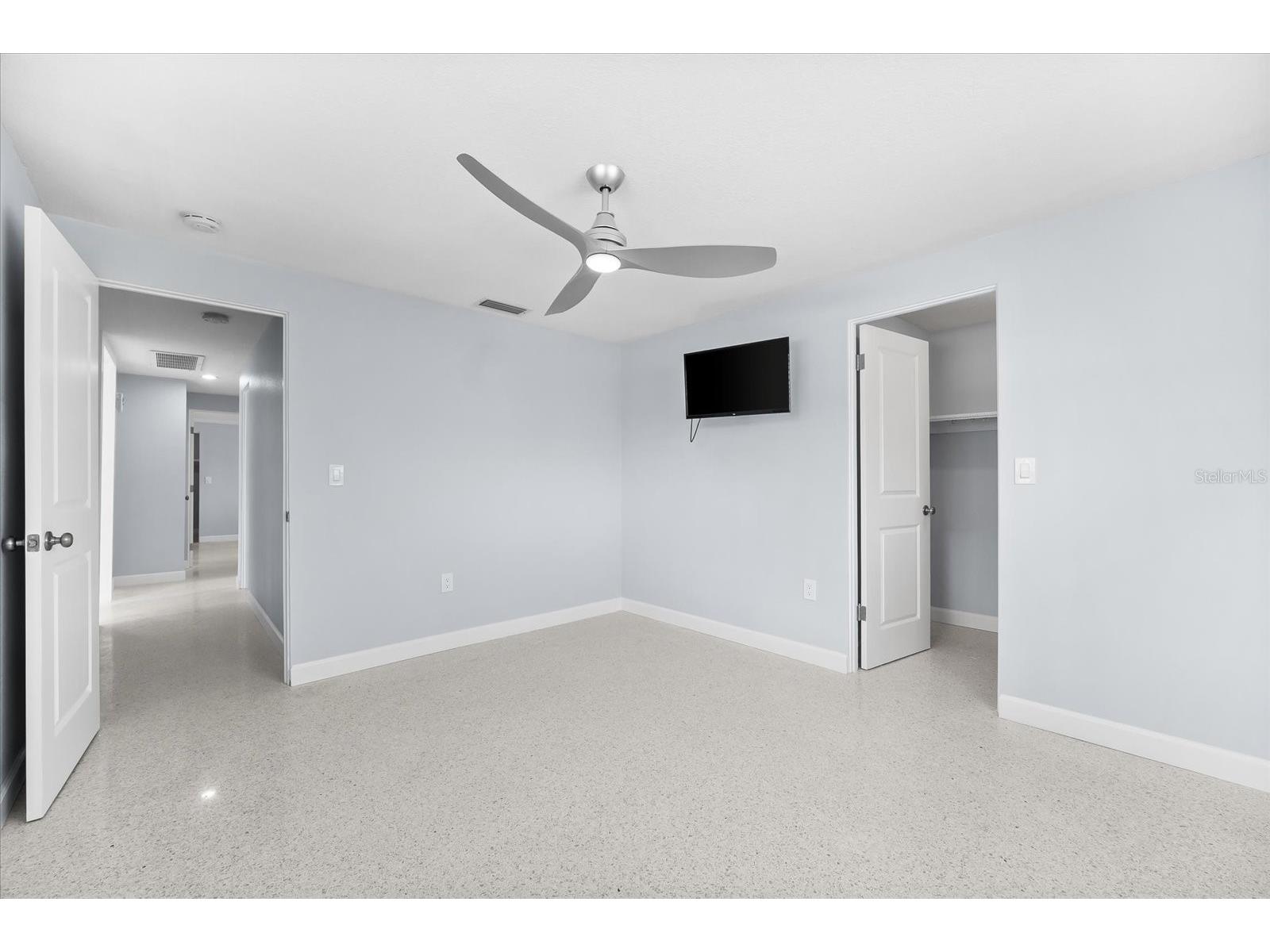 501 De Narvaez Drive Longboat Key FL 34228 - MILLAR BAY TB8398888 image29