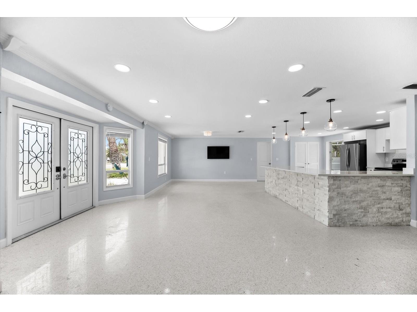 501 De Narvaez Drive Longboat Key FL 34228 - MILLAR BAY TB8398888 image5