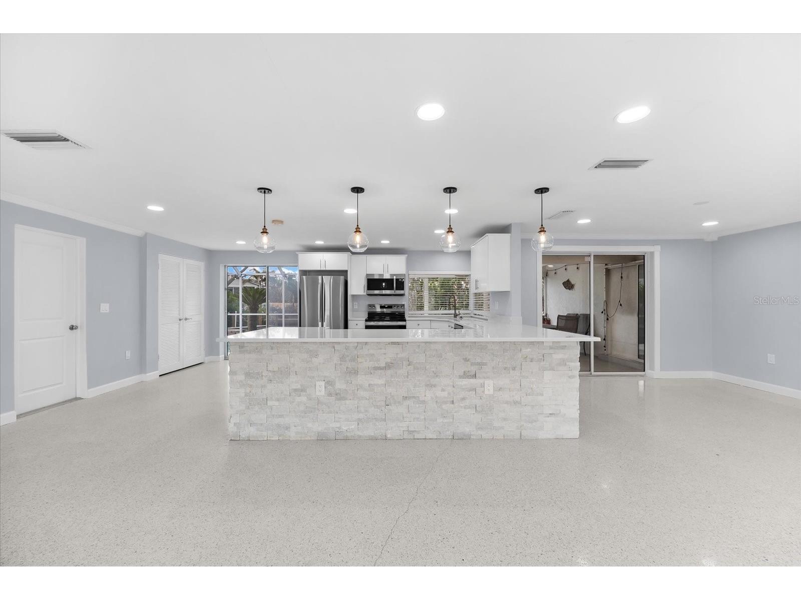 501 De Narvaez Drive Longboat Key FL 34228 - MILLAR BAY TB8398888 image7