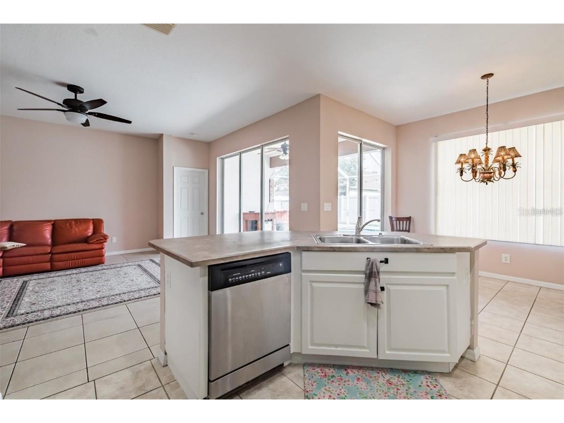 501 Delwood Breck Street Ruskin FL 33570 TB8408459 image17