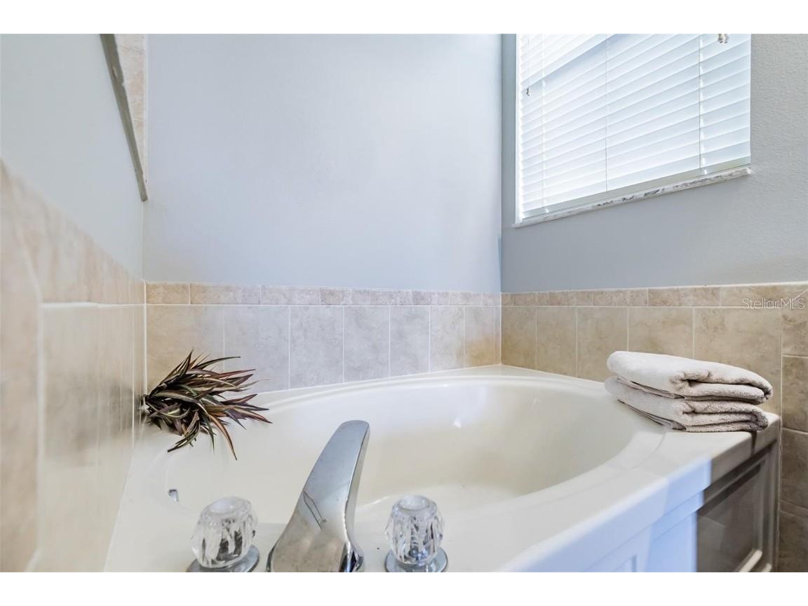 501 Delwood Breck Street Ruskin FL 33570 TB8408459 image30