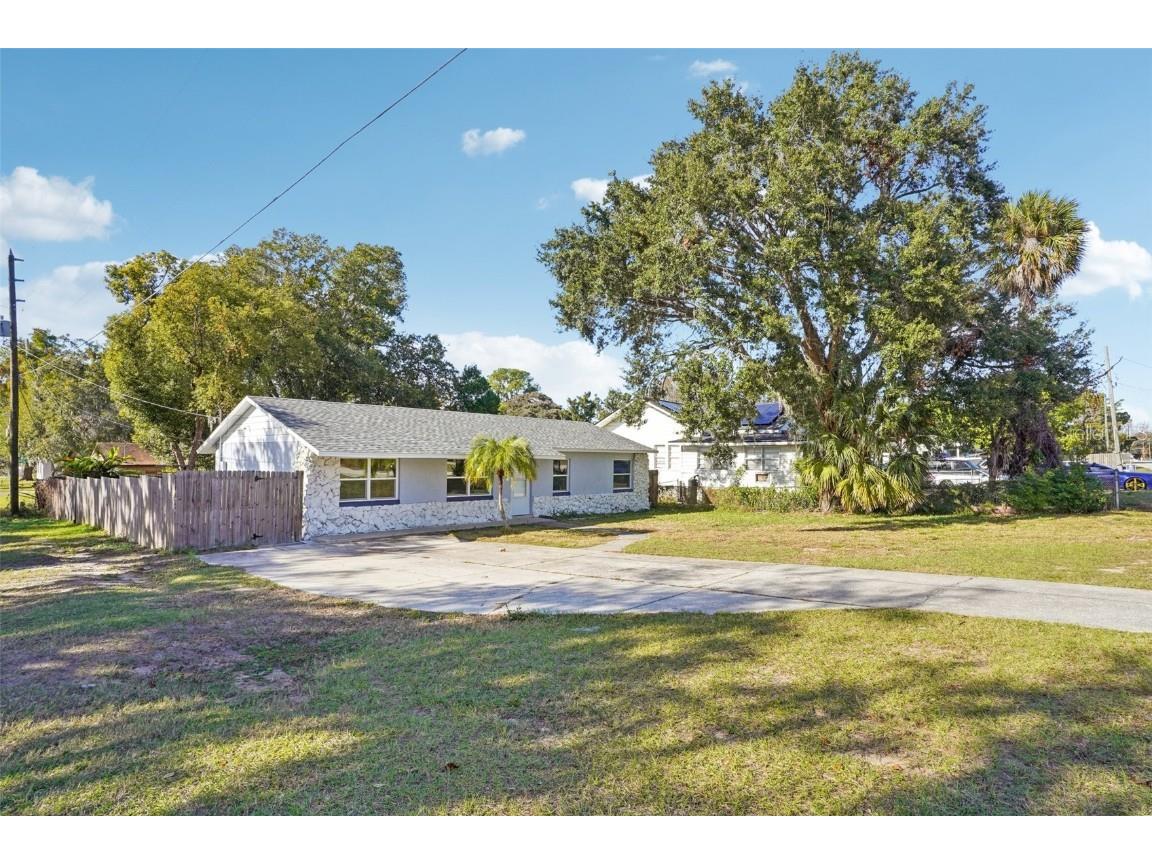 501 Dora Avenue Tavares FL 32778 G5106288 image3