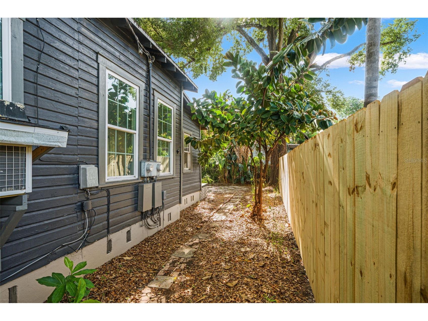 501 E Floribraska Avenue Tampa FL 33603 TB8485197 image25