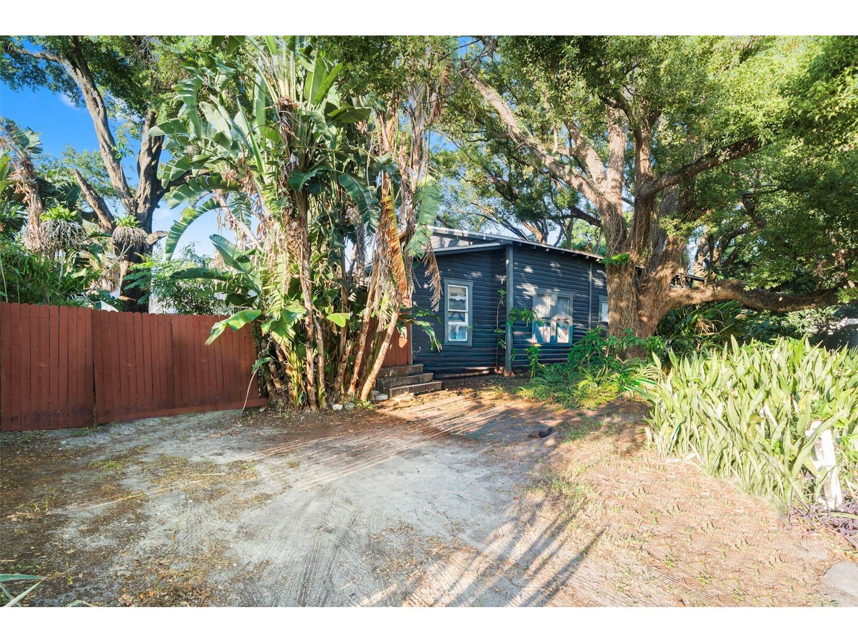 501 E Floribraska Avenue Tampa FL 33603 TB8485197 image39