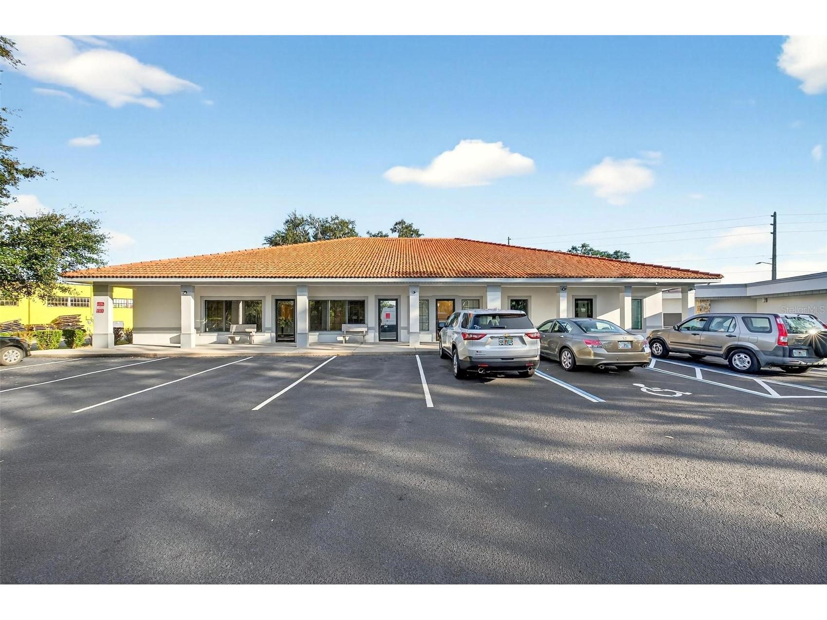 501 E North Boulevard Leesburg FL 34748 OM721532 image1