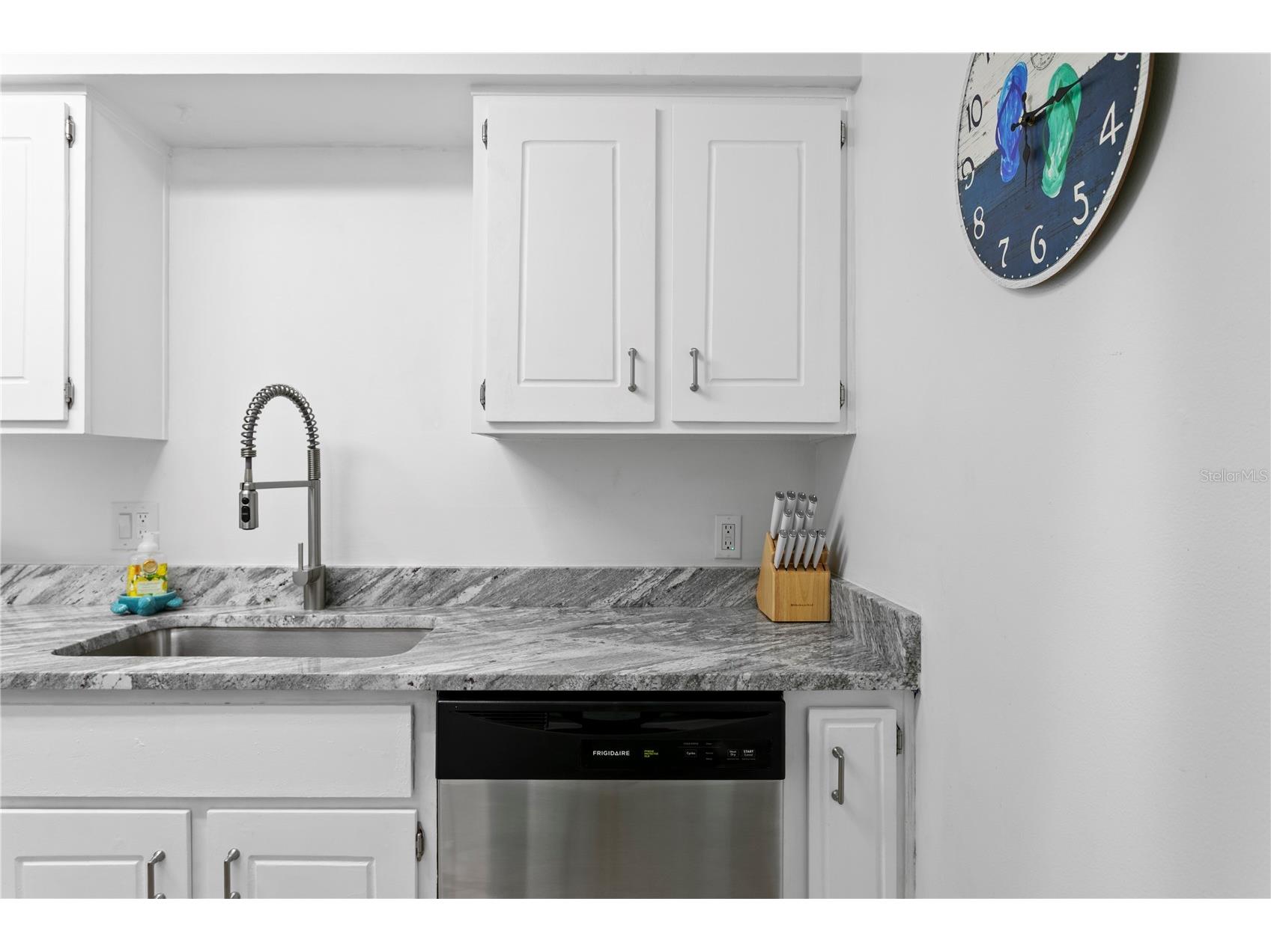 501 East Bay Drive #104 Largo FL 33770 TB8517497 image6