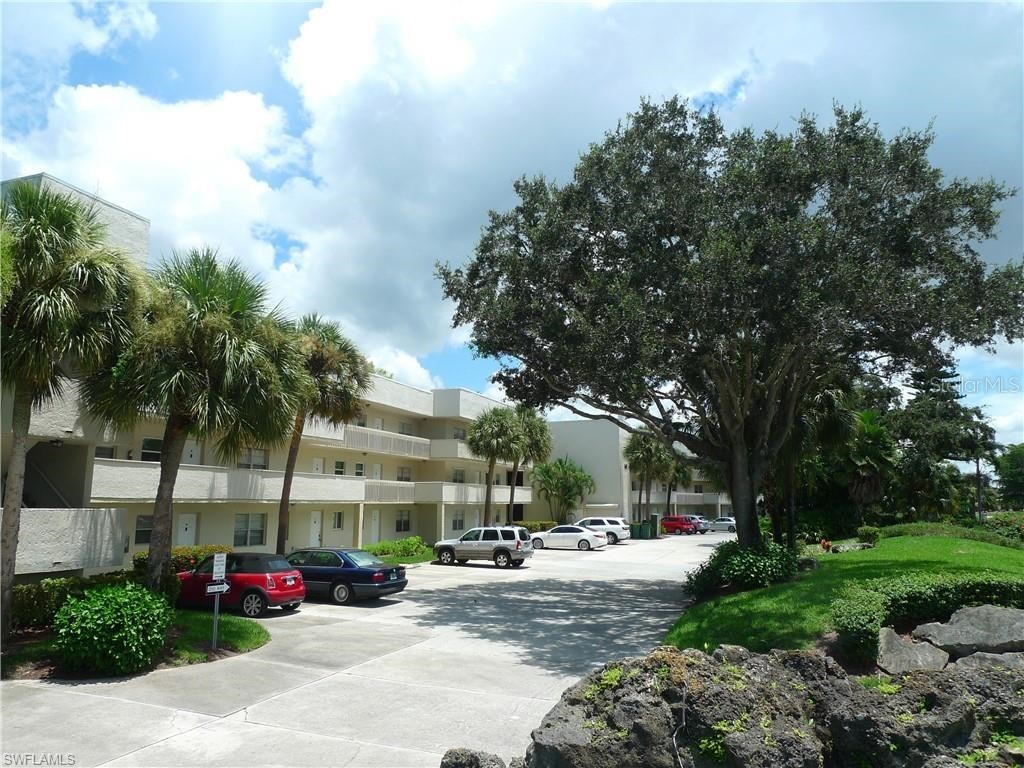 501 Forest Lakes Boulevard #1-312 Naples FL 34105 C7464899 image1