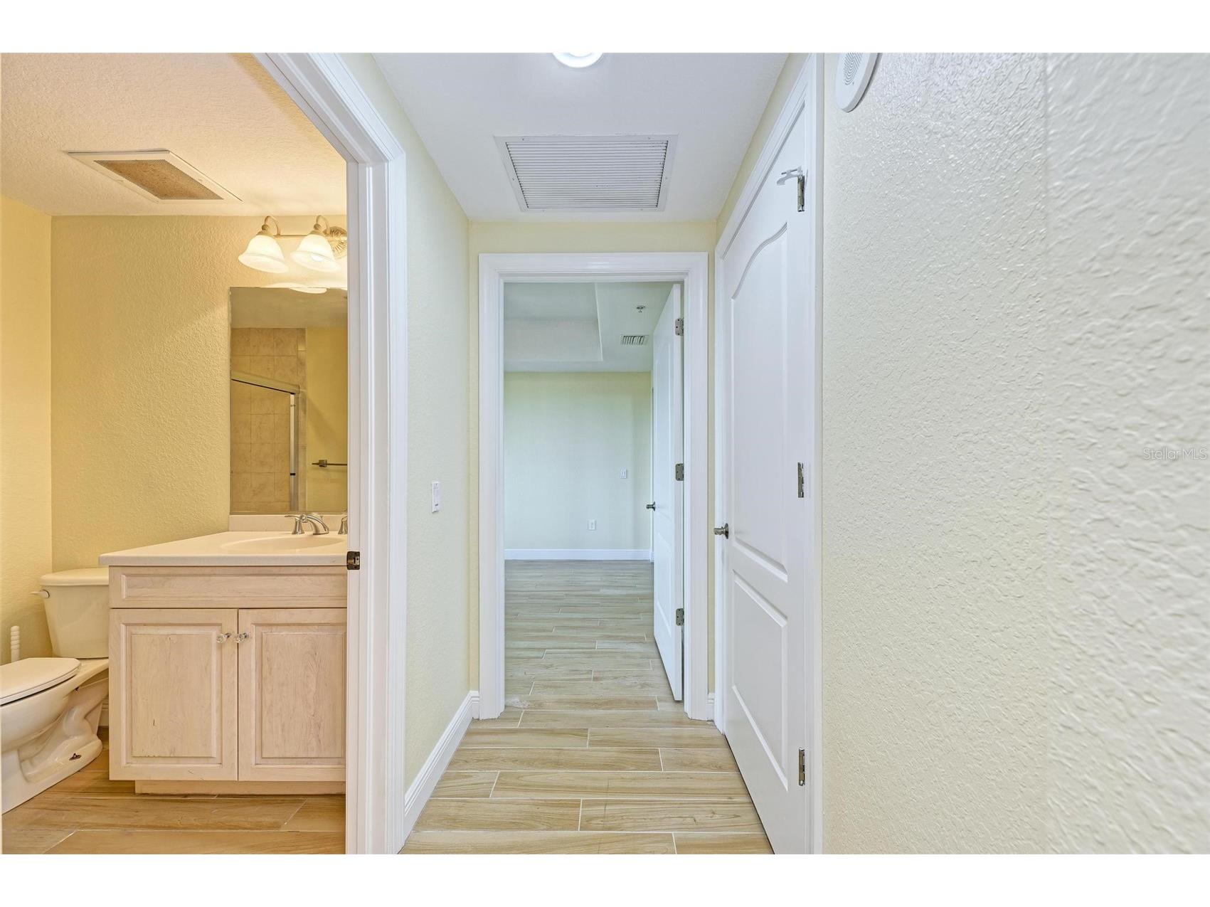 501 Haben Boulevard #505 Palmetto FL 34221 A4698132 image32