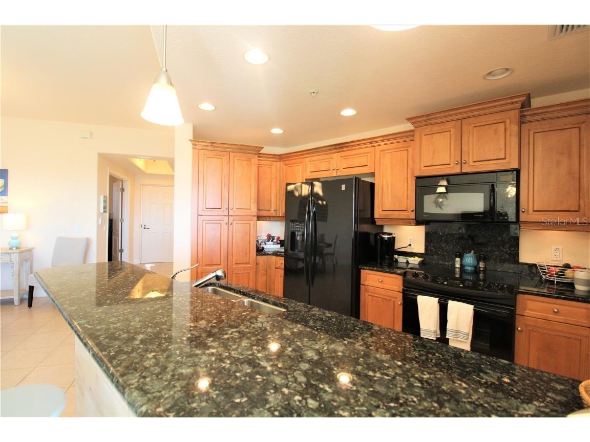 501 Haben Boulevard #704 Palmetto FL 34221 A4526459 image1