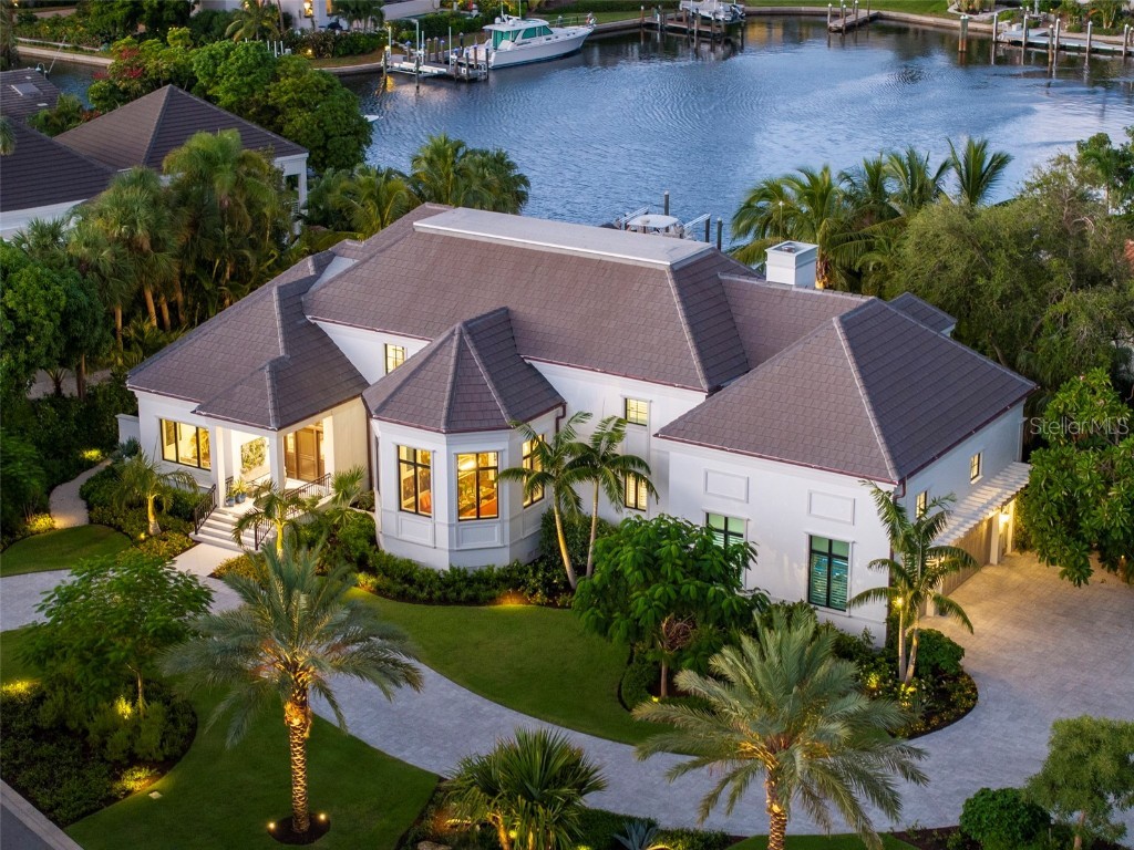 501 Harbor Point Road Longboat Key FL 34228 A4625287 image2