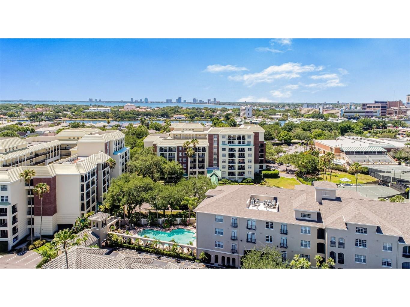 501 Knights Run Ave #1335 Tampa FL 33602 L4936690 image1