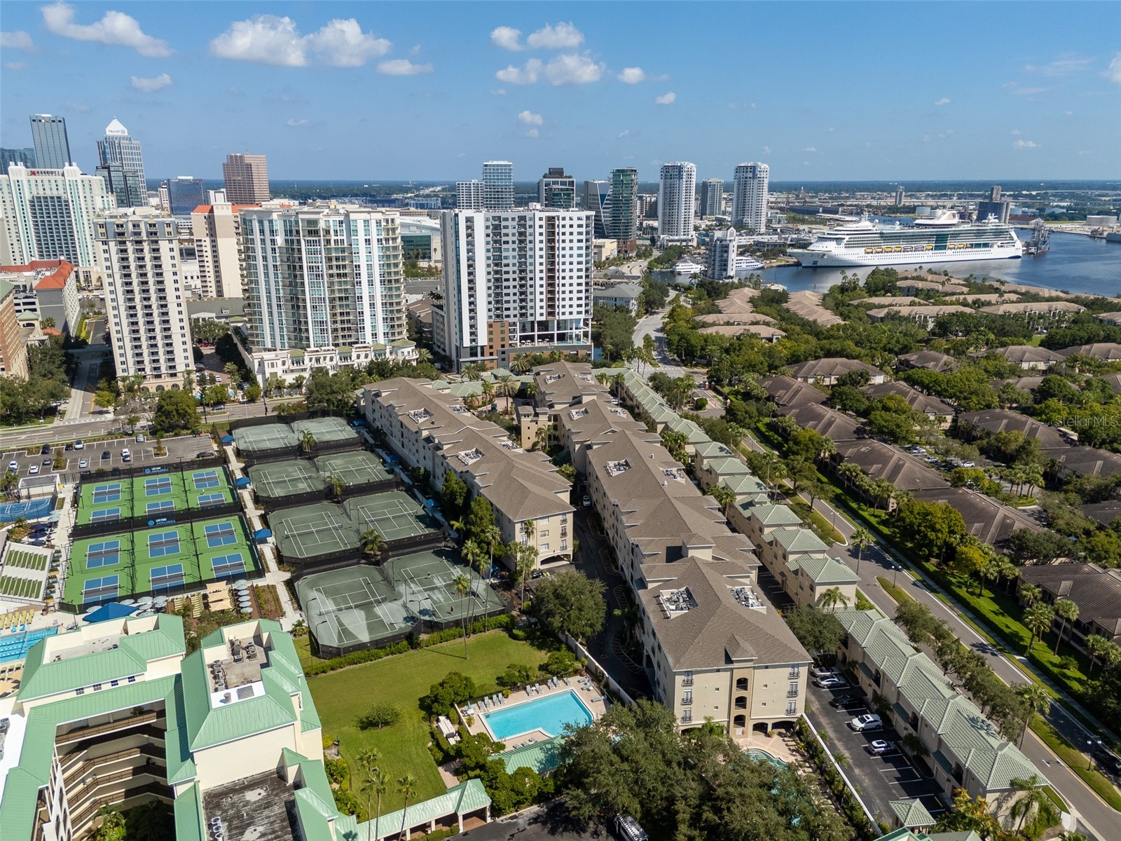 501 Knights Run Avenue #1215 Tampa FL 33602 TB8487236 image28