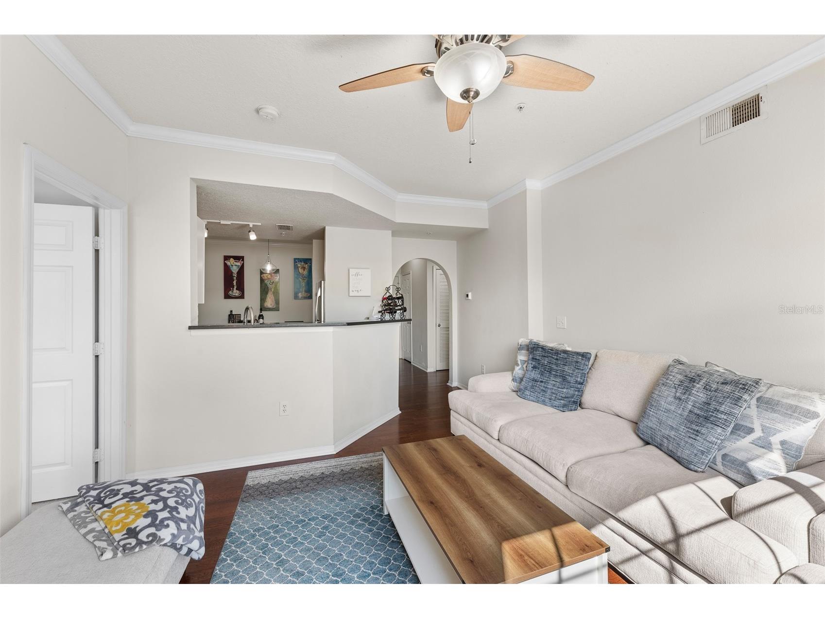 501 Knights Run Avenue #1215 Tampa FL 33602 TB8487236 image6