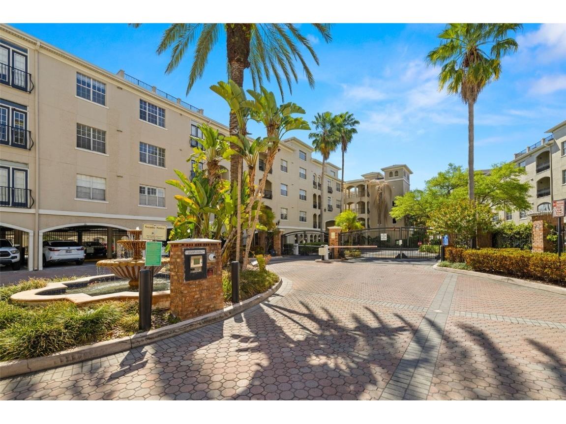 501 Knights Run Avenue #1218 Tampa FL 33602 O6190403 image1