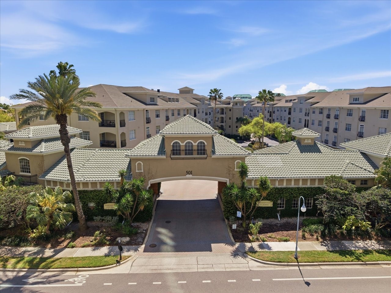 501 Knights Run Avenue #1320 Tampa FL 33602 TB8489742 image1
