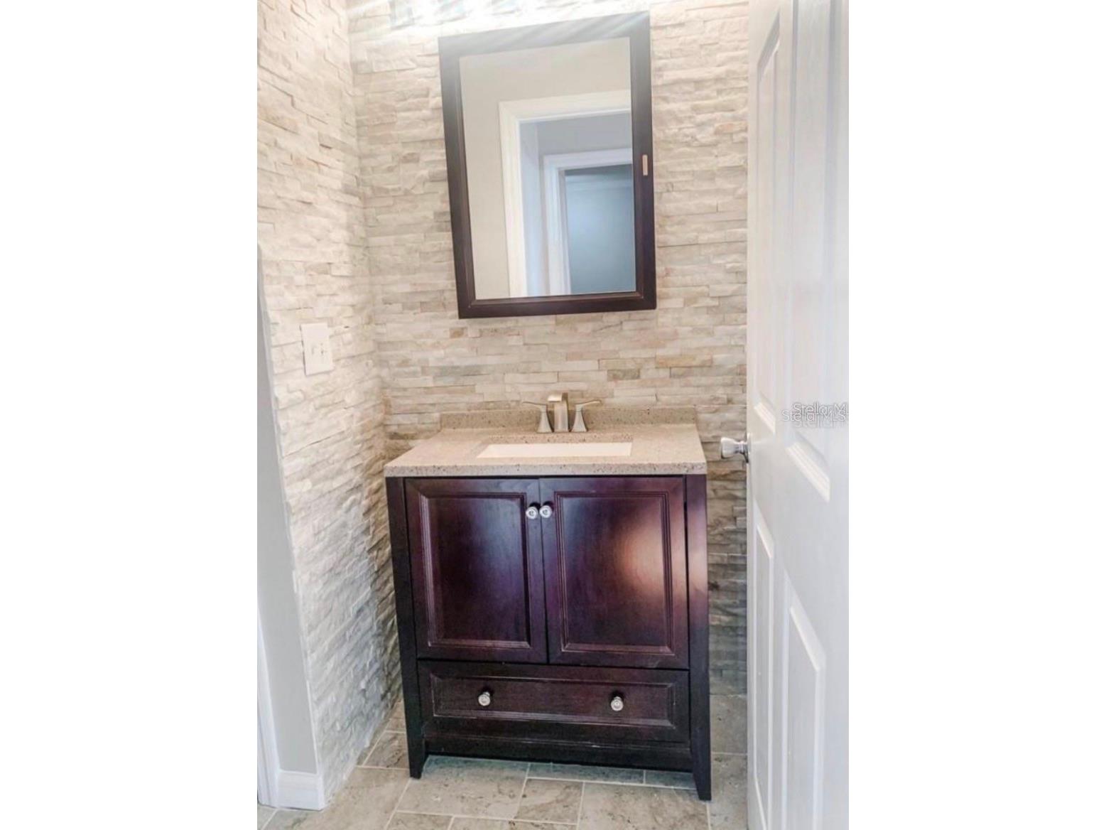 501 Knights Run Avenue #2215 Tampa FL 33602 TB8497930 image4