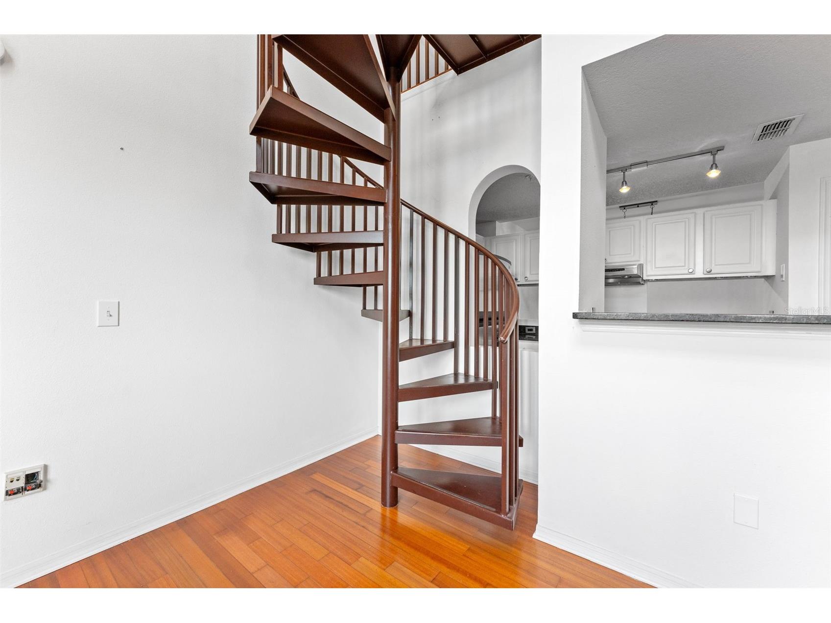 501 Knights Run Avenue #2307 Tampa FL 33602 TB8506961 image11