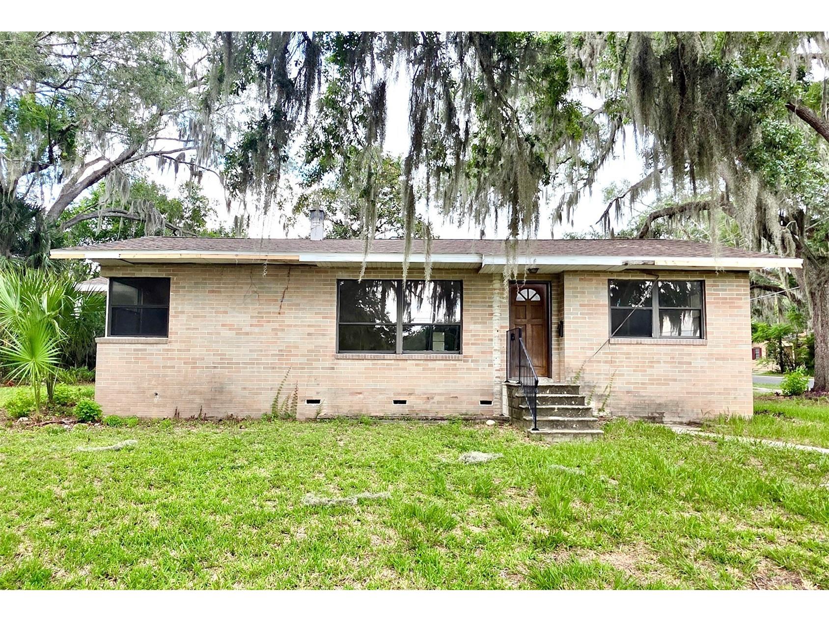 501 Lee Street Leesburg FL 34748 TB8508825 image1