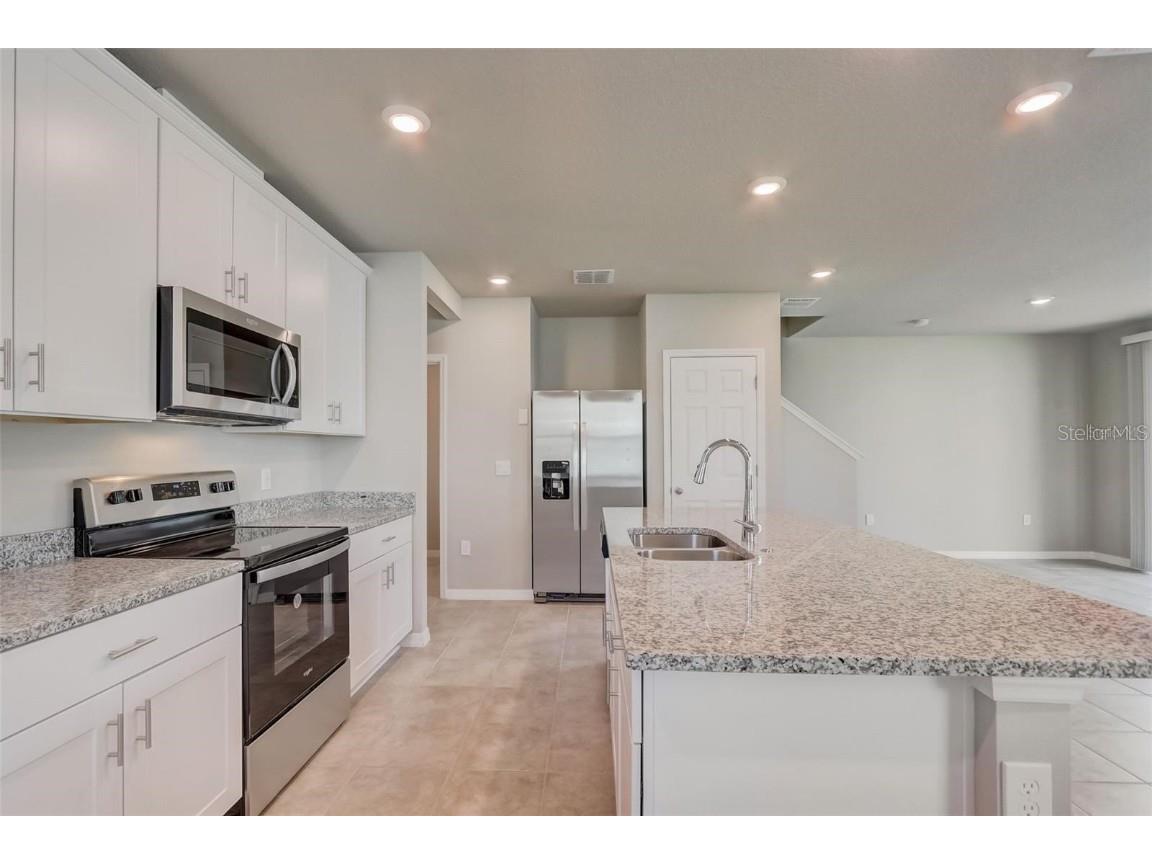 501 Legacy Loop Davenport FL 33896 O6347580 image12