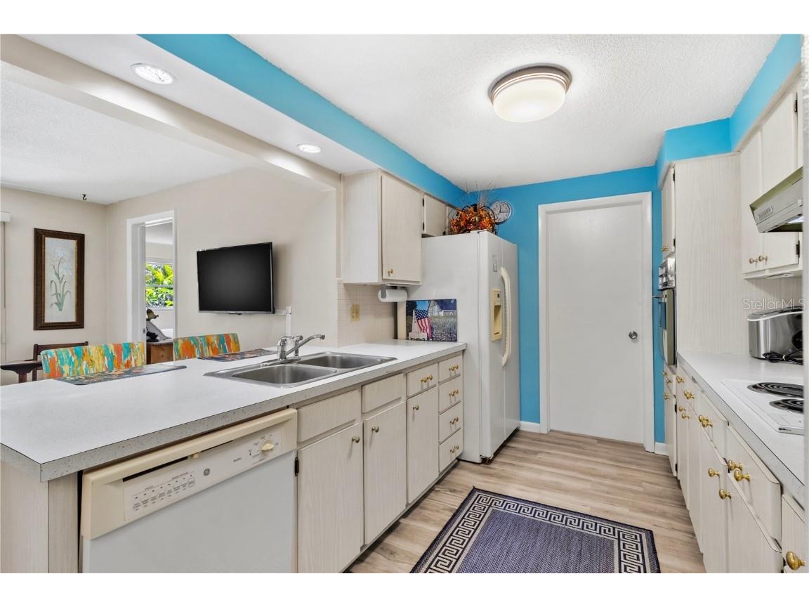 501 Milwaukee Avenue Dunedin FL 34698 TB8368604 image6