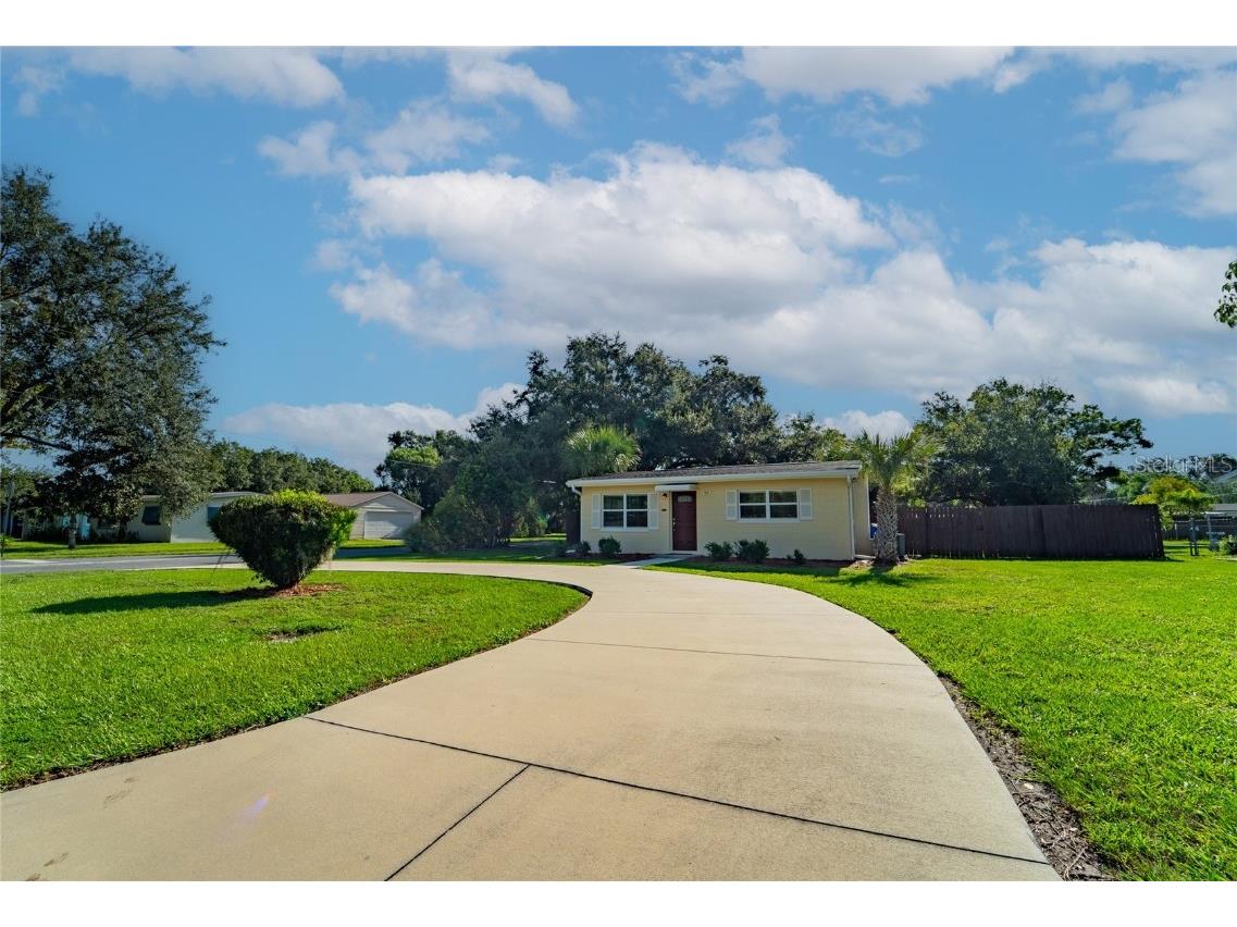 501 Minnesota Avenue Saint Cloud FL 34769 O6137470 image1