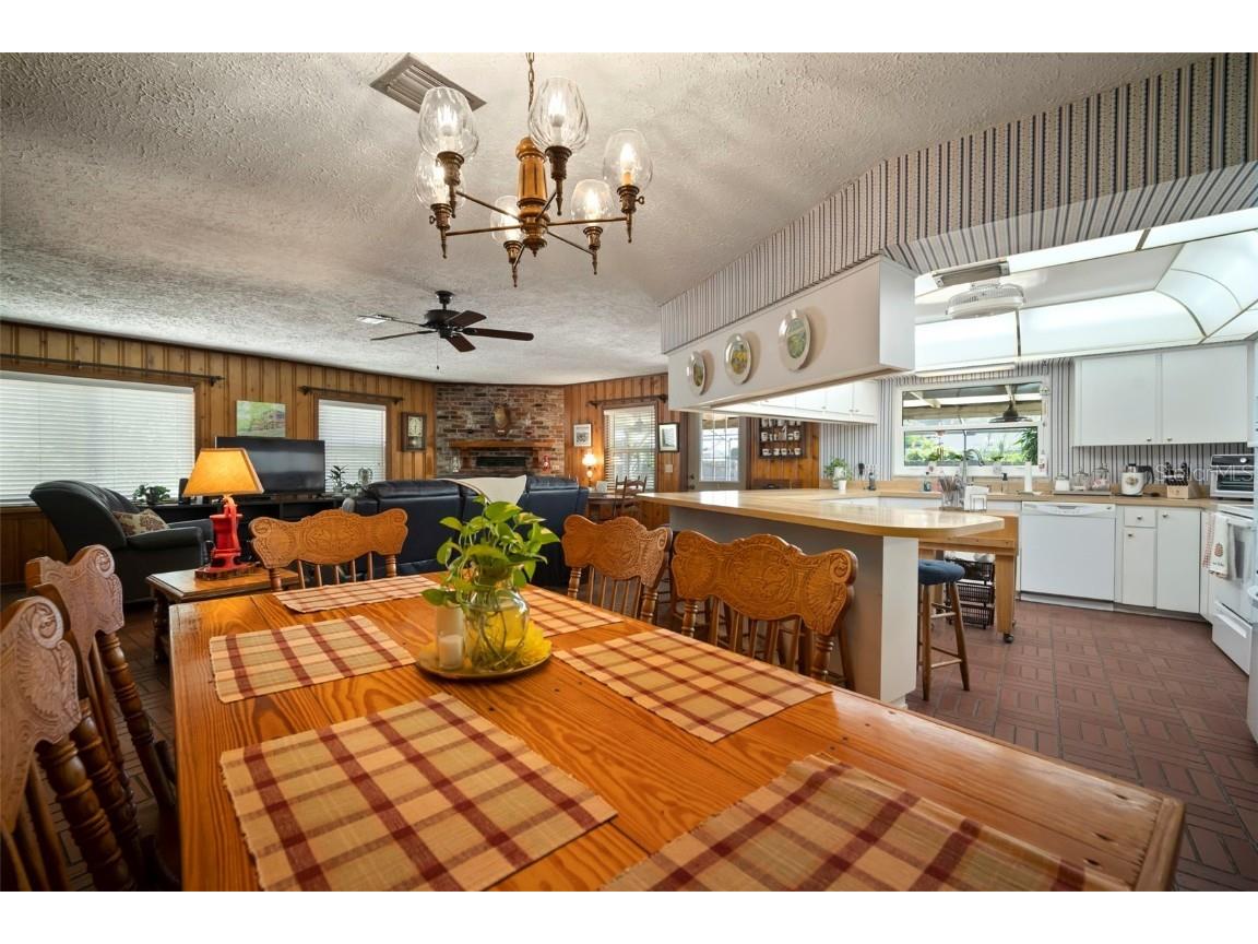 501 N Bryan Circle Brandon FL 33511 TB8445706 image7