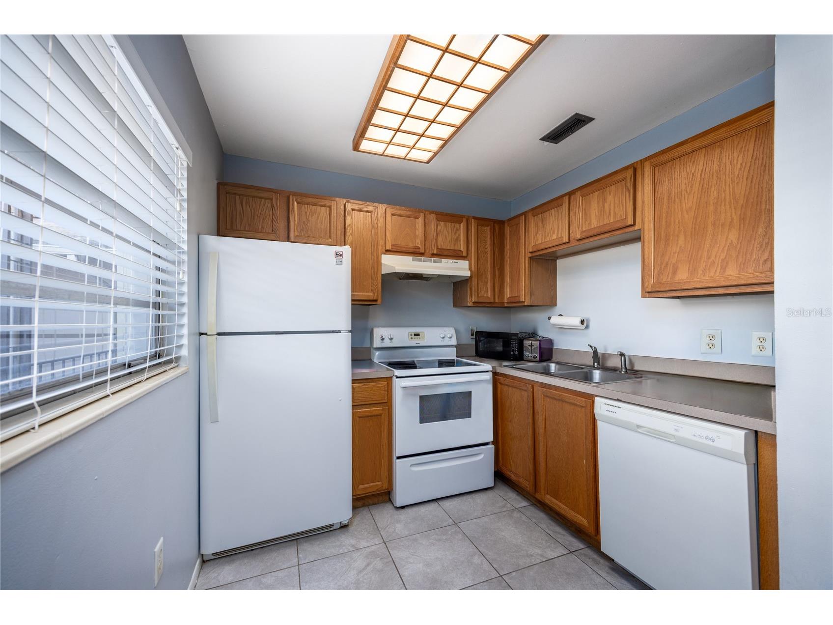 501 NW 15th Avenue #12 Gainesville FL 32601 GC535324 image5