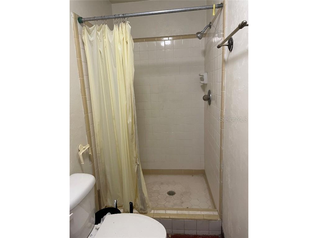 501 NW 23rd Avenue #A Gainesville FL 32609 GC523582 image10