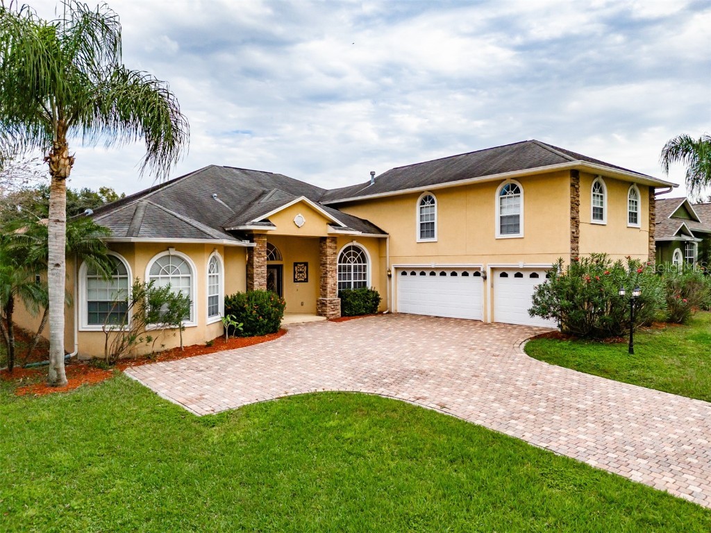 501 Planters Wood Court Valrico FL 33594 T3499727 image1