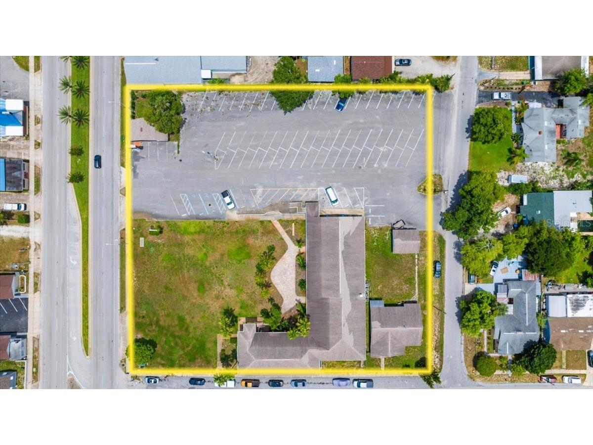 501 Ridgewood Avenue Daytona Beach FL 32117 V4943993 image1