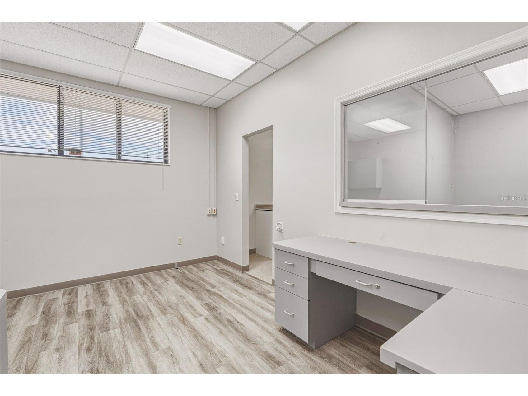 501 S Indiana Avenue Englewood FL 34223 C7524449 image38