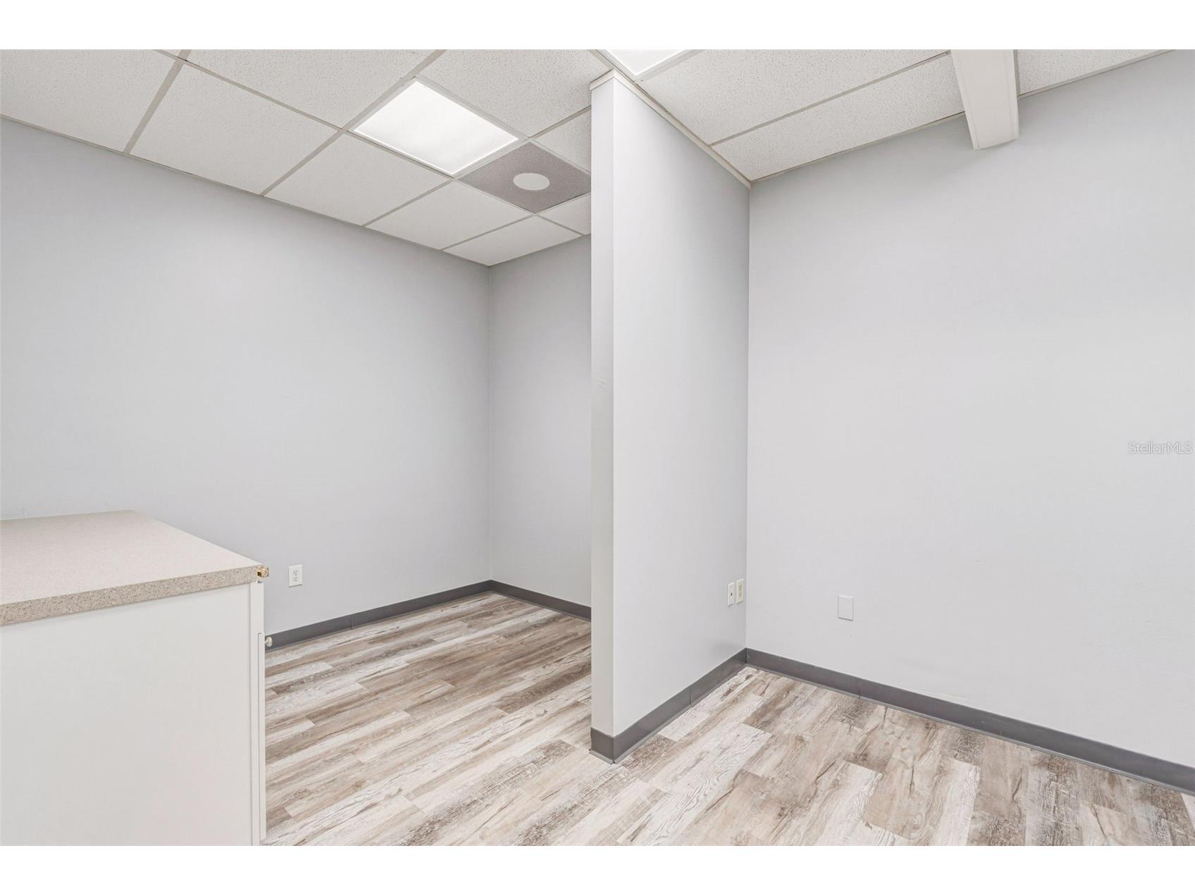 501 S Indiana Avenue Englewood FL 34223 C7524449 image46